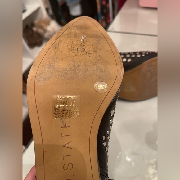 1 State studded booties in leather. Size 6.5 - Picture 4 of 5